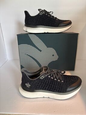 NIB New Men’s Rabbit Dream Chaser Running Shoes Sneakers Size 10
